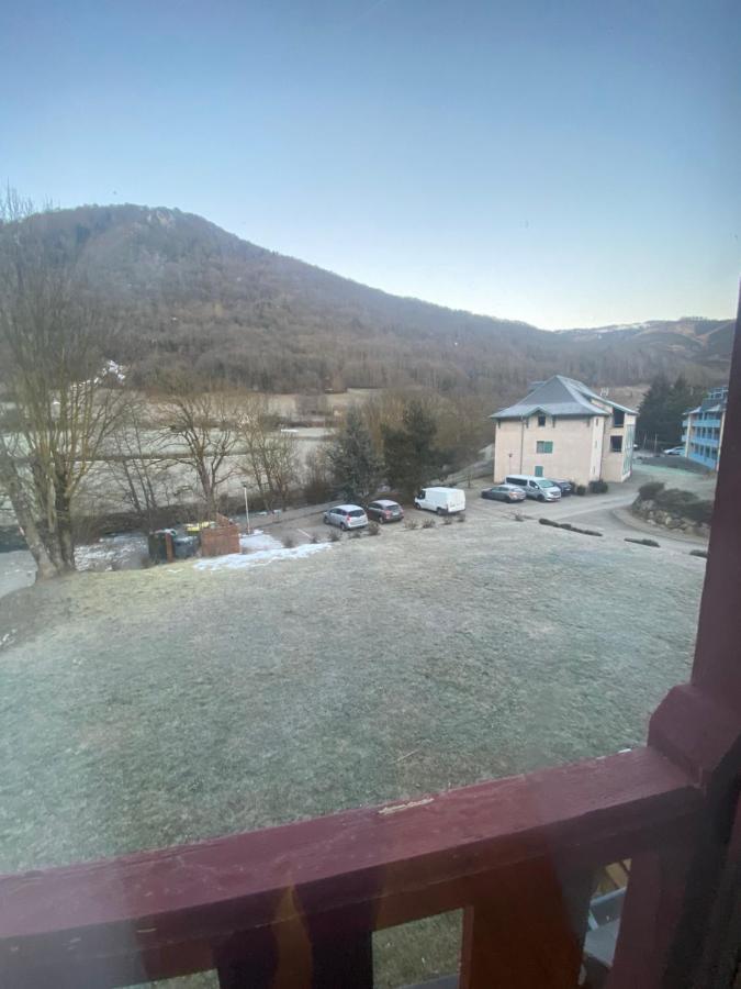 Appartement En Duplex Pour 8 Personnes Arreau Bagian luar foto
